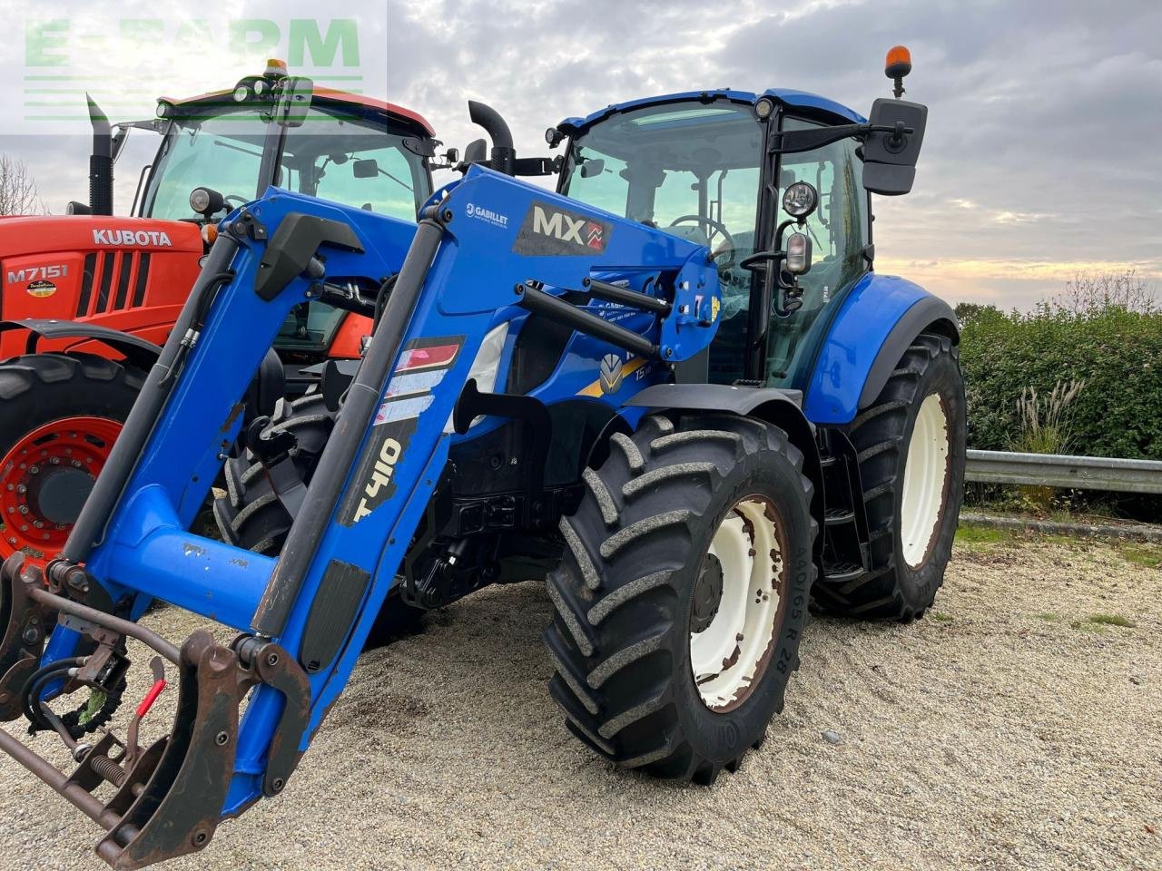 Traktor του τύπου New Holland t5.110, Gebrauchtmaschine σε PONTIVY (56 - MORBIHAN) (Φωτογραφία 3)