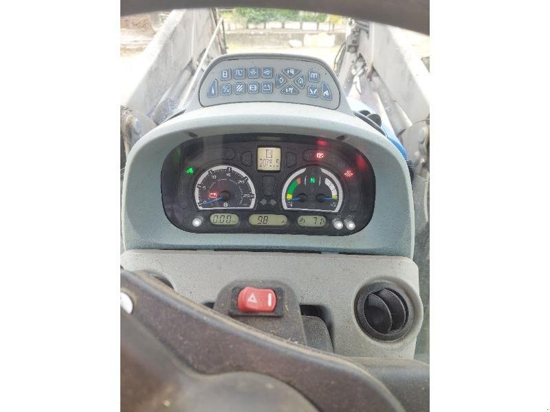 Traktor tipa New Holland T5110DYC, Gebrauchtmaschine u PLUMELEC (Slika 10)