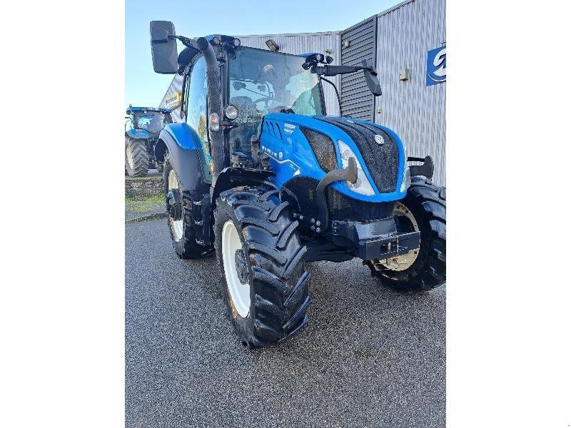 Traktor of the type New Holland T5110DYC, Gebrauchtmaschine in PLUMELEC (Picture 1)