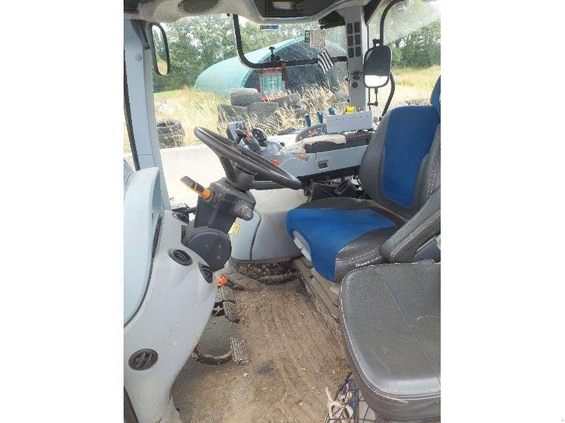 Traktor tip New Holland T5110DYC, Gebrauchtmaschine in PLUMELEC (Poză 9)