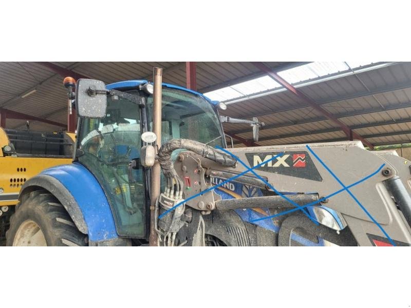 Traktor tip New Holland T5.115, Gebrauchtmaschine in BRAY en Val