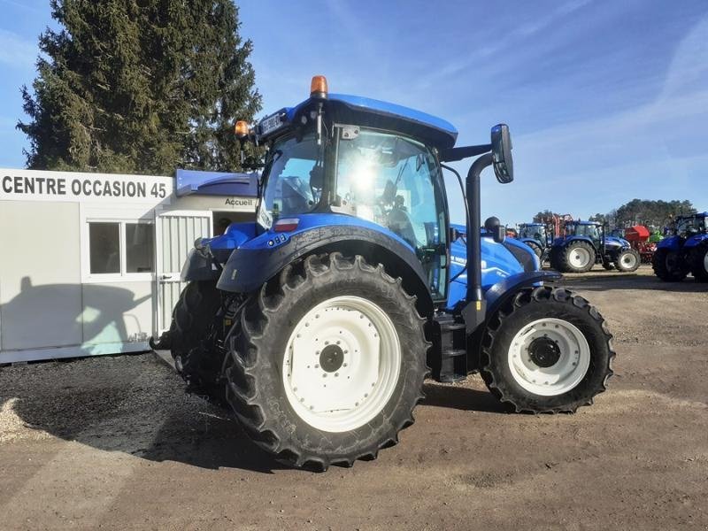 Traktor типа New Holland T5.120 AC, Gebrauchtmaschine в BRAY en Val (Фотография 7)