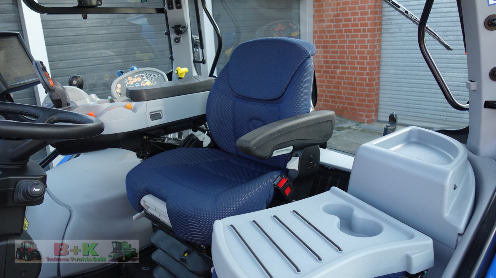 Traktor del tipo New Holland T5.120 AutoCommand, Gebrauchtmaschine en Kettenkamp (Imagen 24)