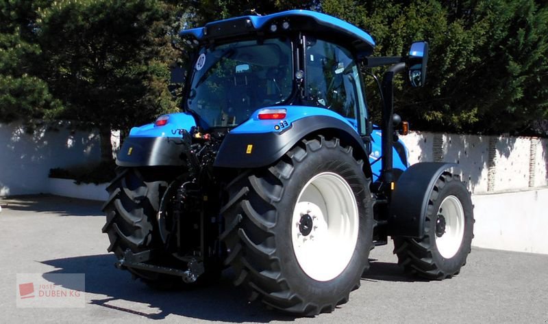 Traktor of the type New Holland T5.120 DC/AC, Neumaschine in Ziersdorf (Picture 4)