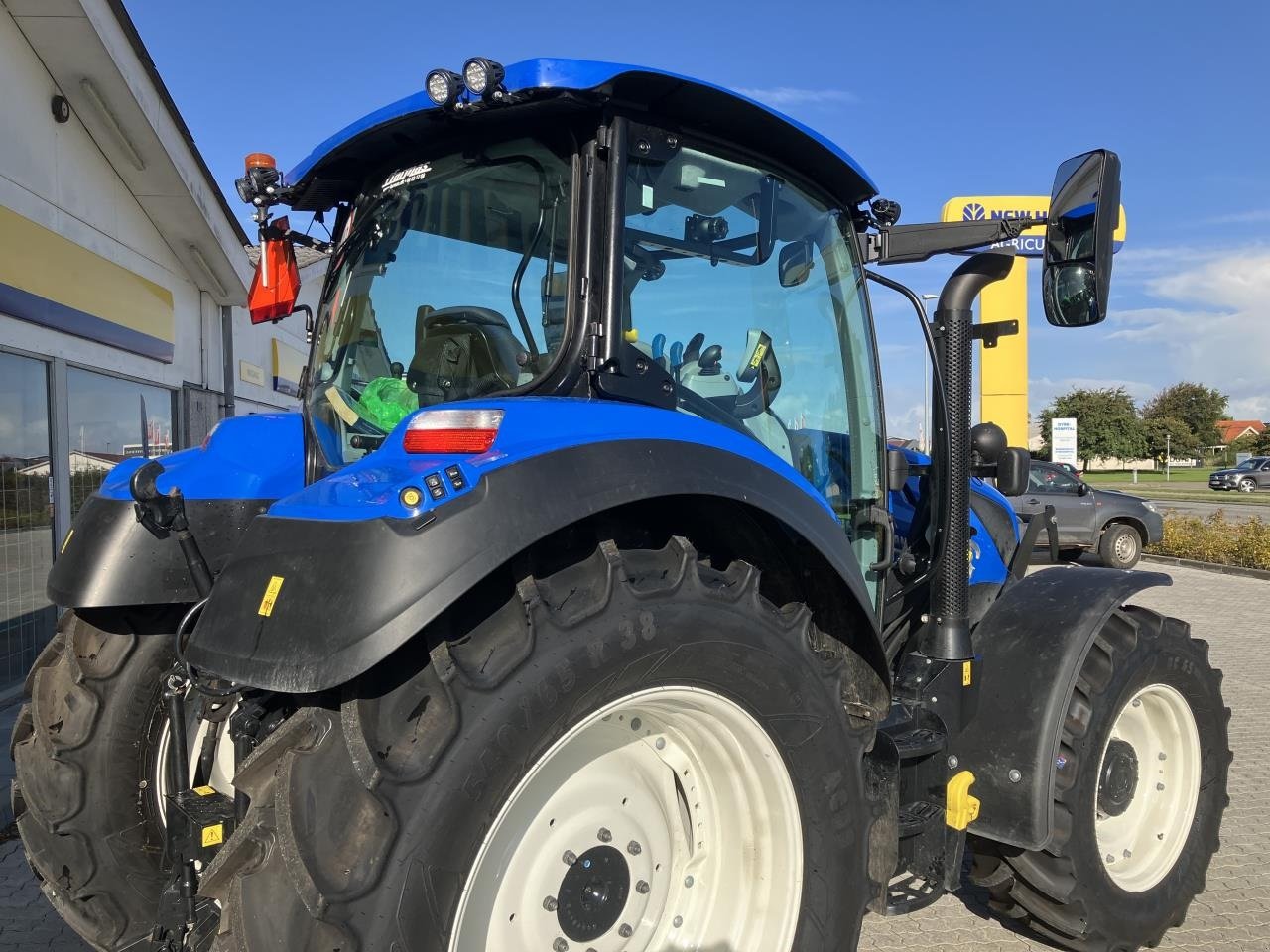 Traktor Türe ait New Holland T5.120 DC, Gebrauchtmaschine içinde Farsø (resim 4)