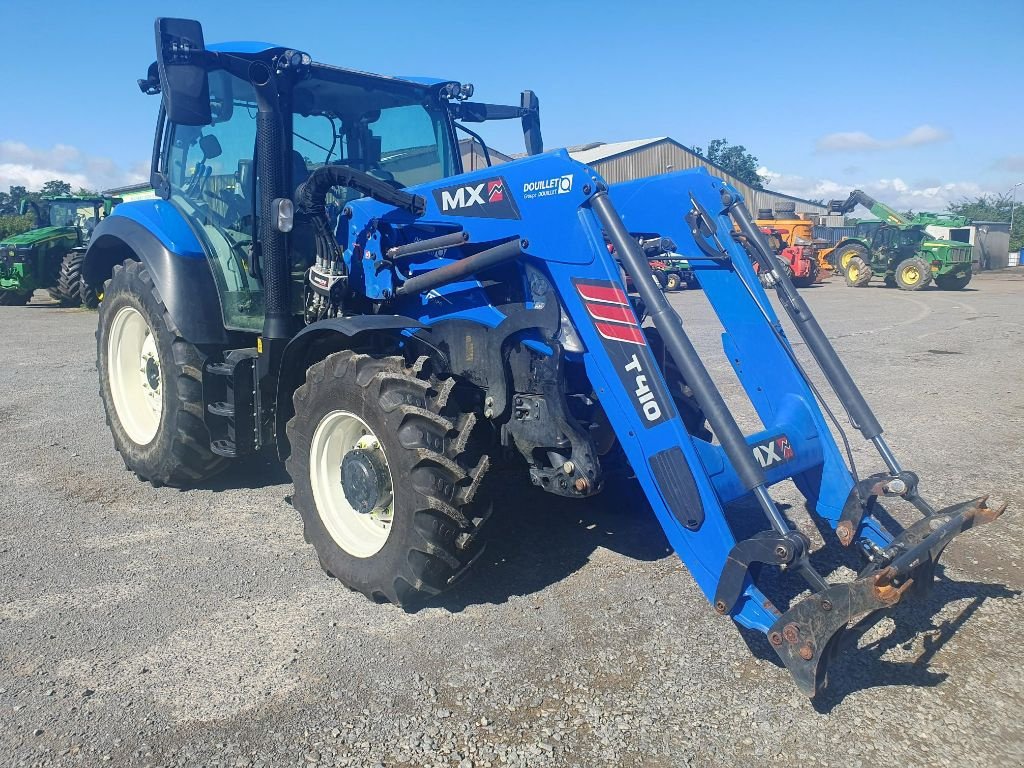 Traktor del tipo New Holland T5.120 DYNAMIC COMMAND, Gebrauchtmaschine In DOMFRONT (Immagine 1)