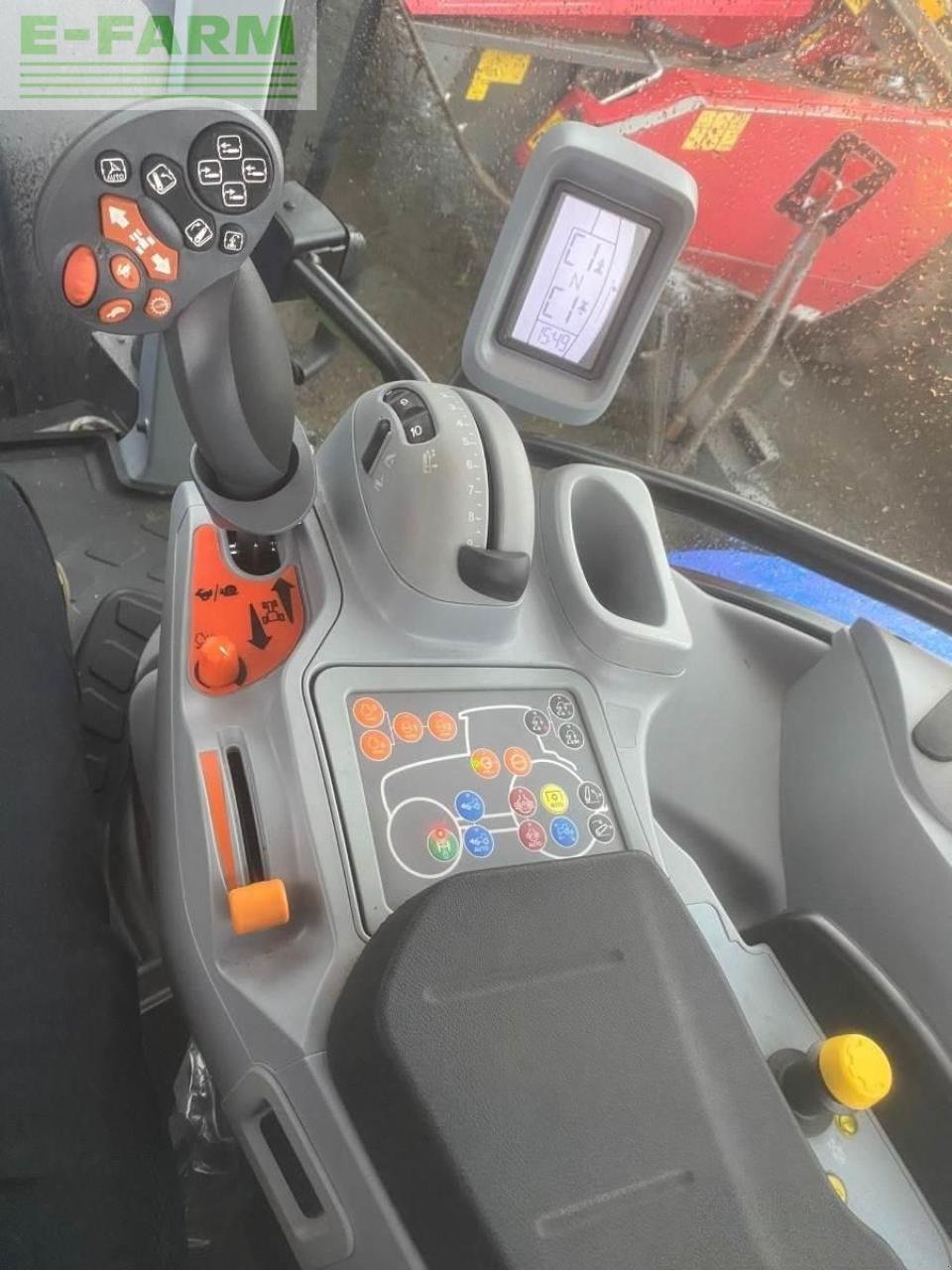 Traktor del tipo New Holland t5.120 dynamic command, Gebrauchtmaschine en SHREWSBURRY (Imagen 7)