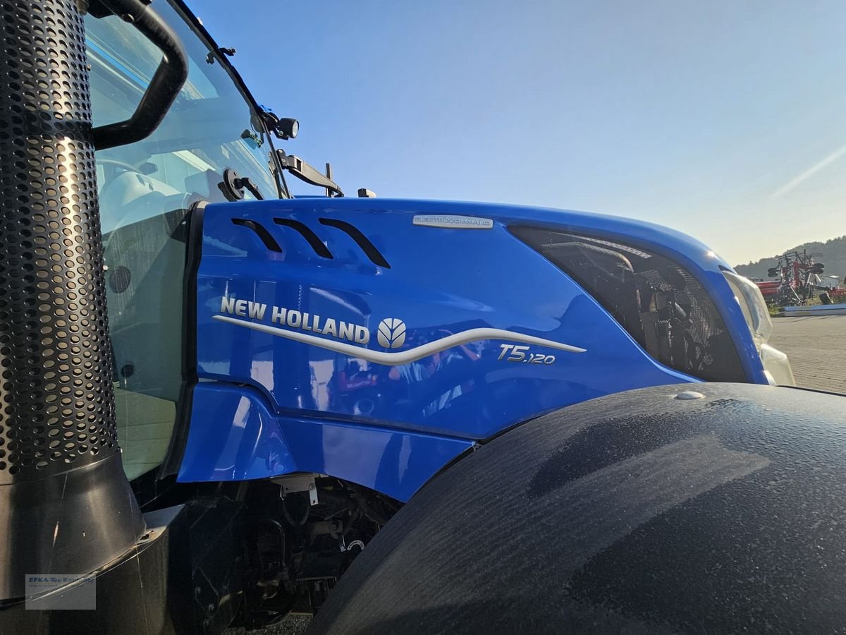 Traktor del tipo New Holland T5.120 Electro Command (Stufe V), Gebrauchtmaschine en Erlbach (Imagen 2)