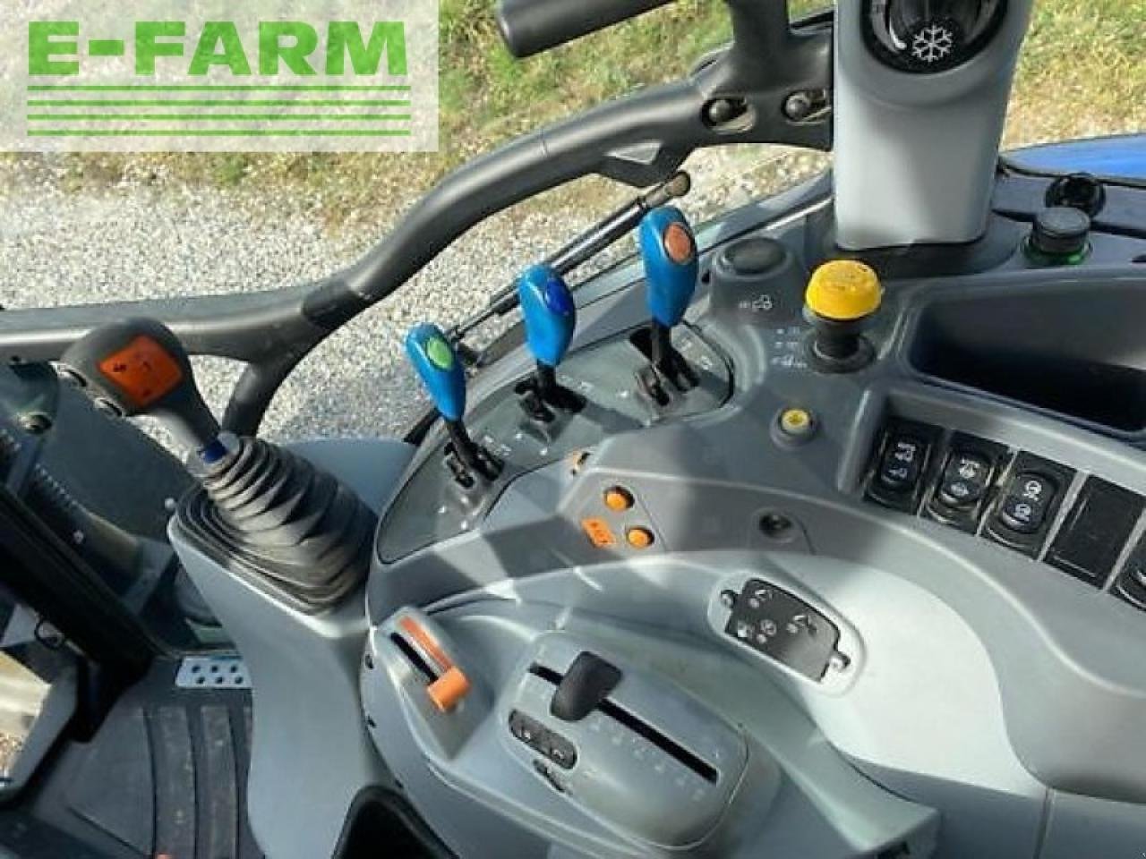 Traktor del tipo New Holland t5.120 electro command, Gebrauchtmaschine en MARLENHEIM (Imagen 11)