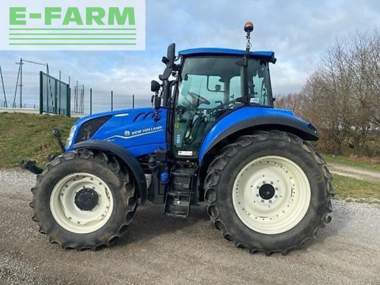 Traktor tipa New Holland t5.120 electro command, Gebrauchtmaschine u MARLENHEIM (Slika 4)