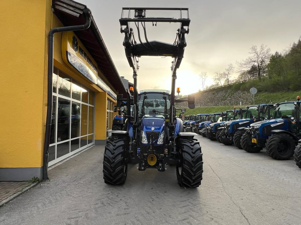 Traktor Türe ait New Holland T5.120, Vorführmaschine içinde Burgkirchen (resim 9)