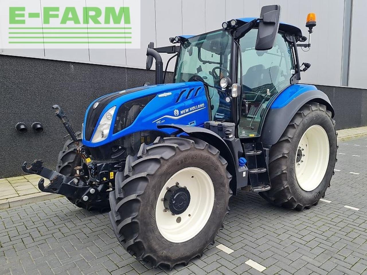 Traktor типа New Holland t5.140 ac AC, Gebrauchtmaschine в gg VEGHEL (Фотография 1)