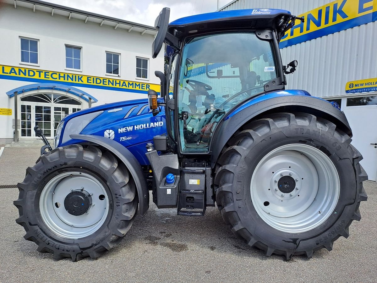 Traktor a típus New Holland T5.140 AC (Stage V), Neumaschine ekkor: Burgkirchen (Kép 10)