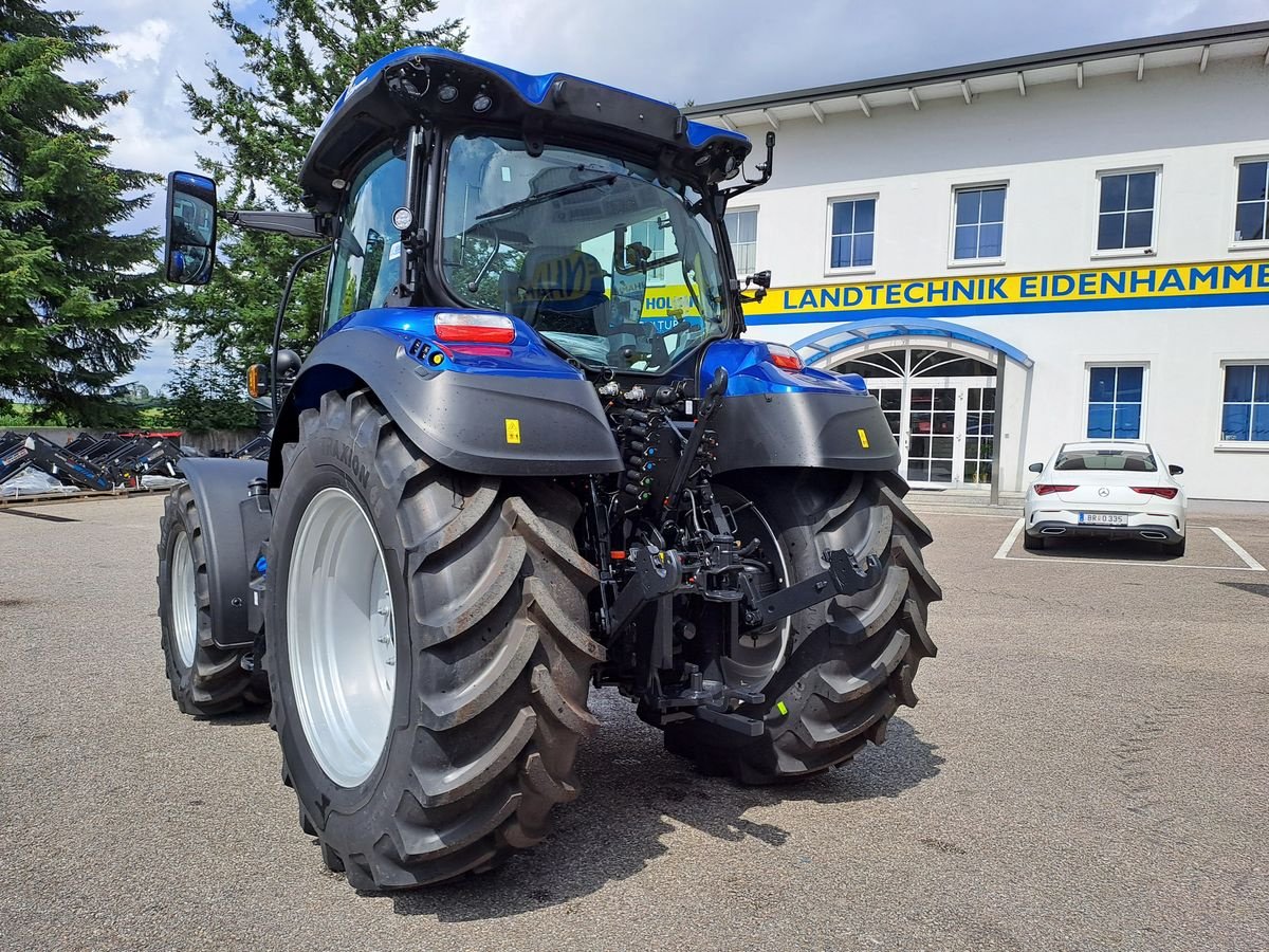 Traktor tipa New Holland T5.140 AC (Stage V), Neumaschine u Burgkirchen (Slika 18)