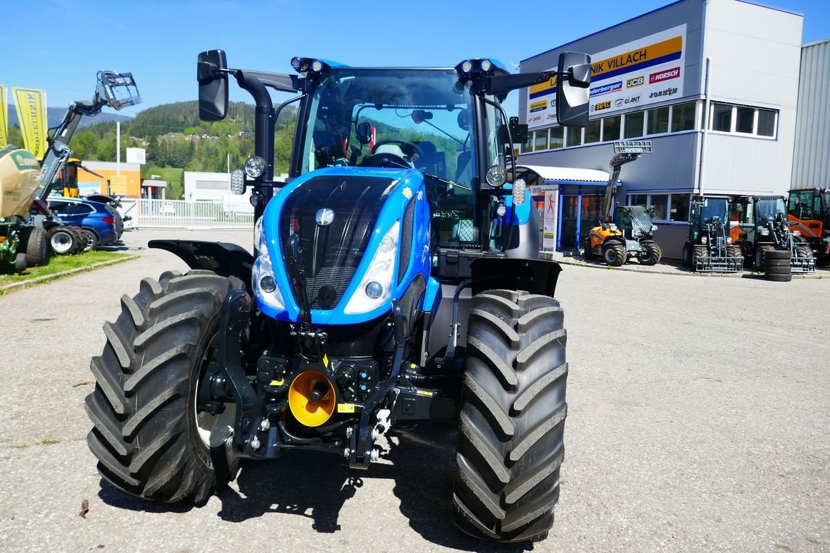 Traktor of the type New Holland T5.140 AC (Stage V), Gebrauchtmaschine in Villach (Picture 21)