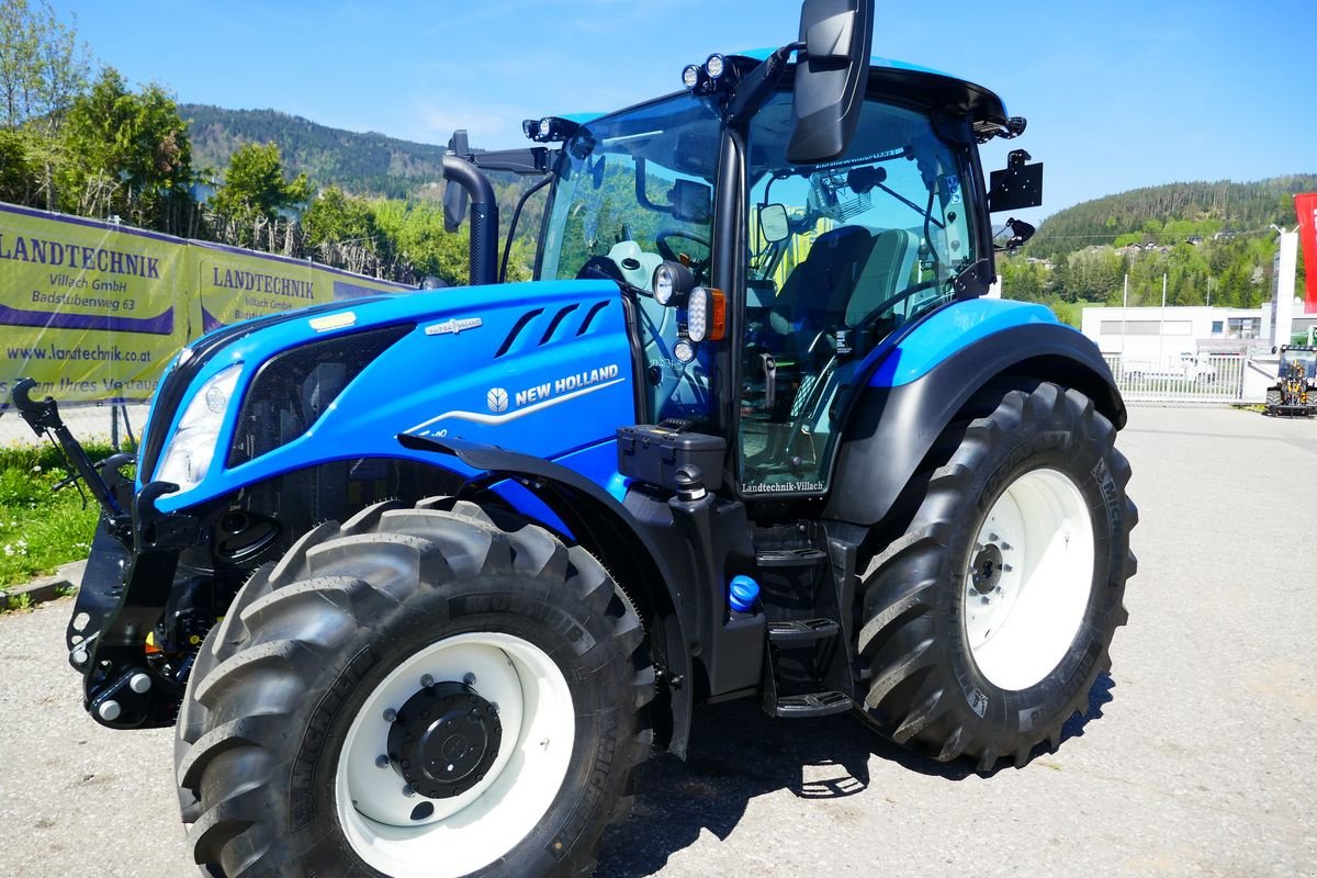 Traktor of the type New Holland T5.140 AC (Stage V), Gebrauchtmaschine in Villach (Picture 1)