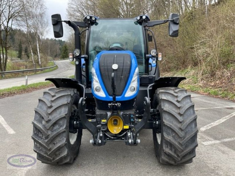 Traktor от тип New Holland T5.140 AC (Stage V), Neumaschine в Münzkirchen (Снимка 3)