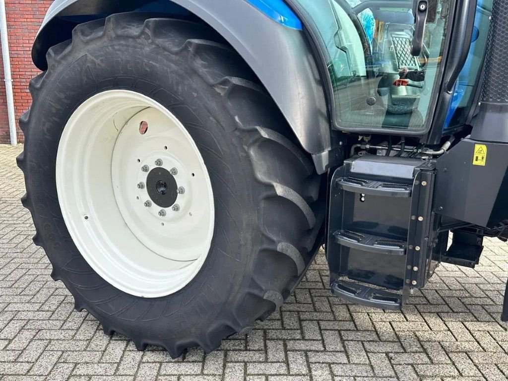 Traktor des Typs New Holland T5.140 Autocommand, Gebrauchtmaschine in BENNEKOM (Bild 7)