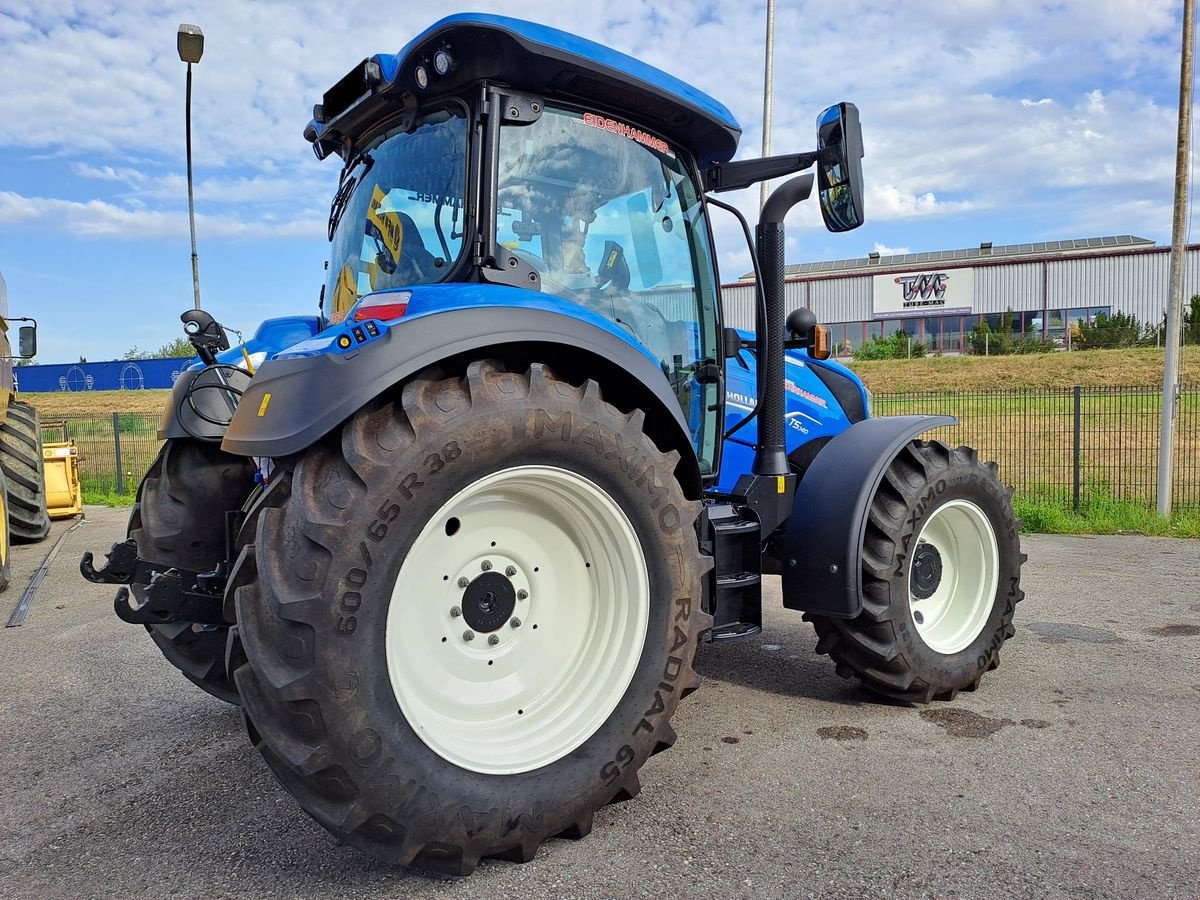 Traktor tipa New Holland T5.140 DC (Stage V), Neumaschine u Burgkirchen (Slika 5)