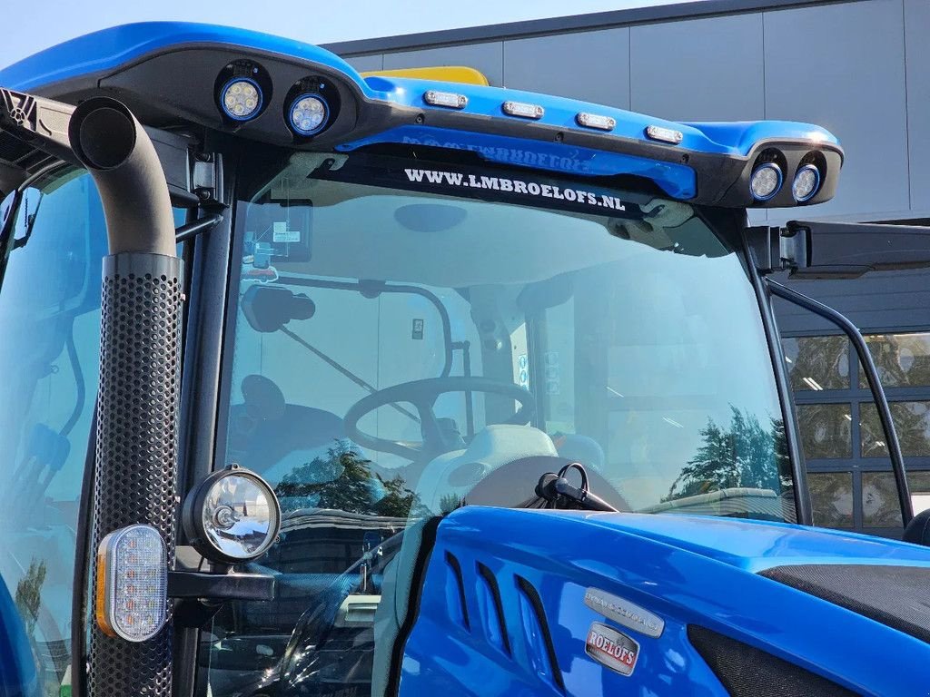 Traktor of the type New Holland T5.140 Dct, Gebrauchtmaschine in BENNEKOM (Picture 9)