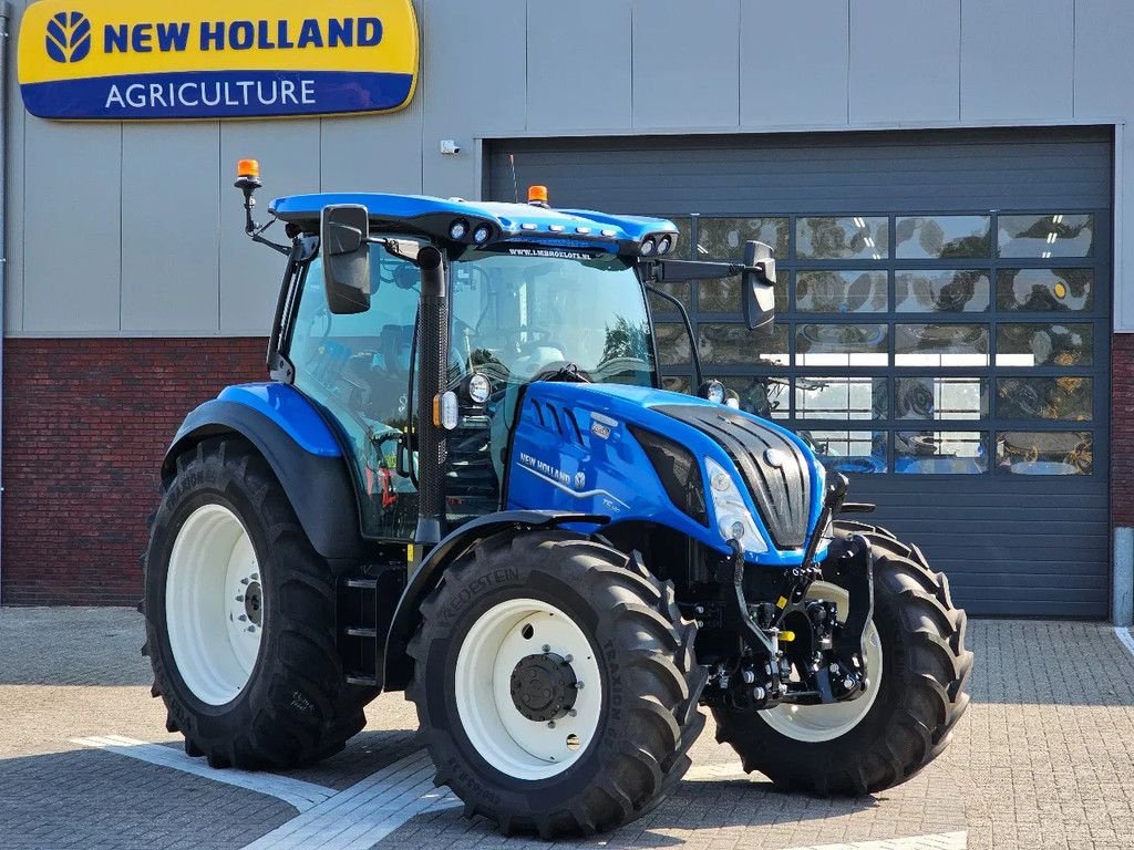 Traktor типа New Holland T5.140 Dct, Gebrauchtmaschine в BENNEKOM (Фотография 2)