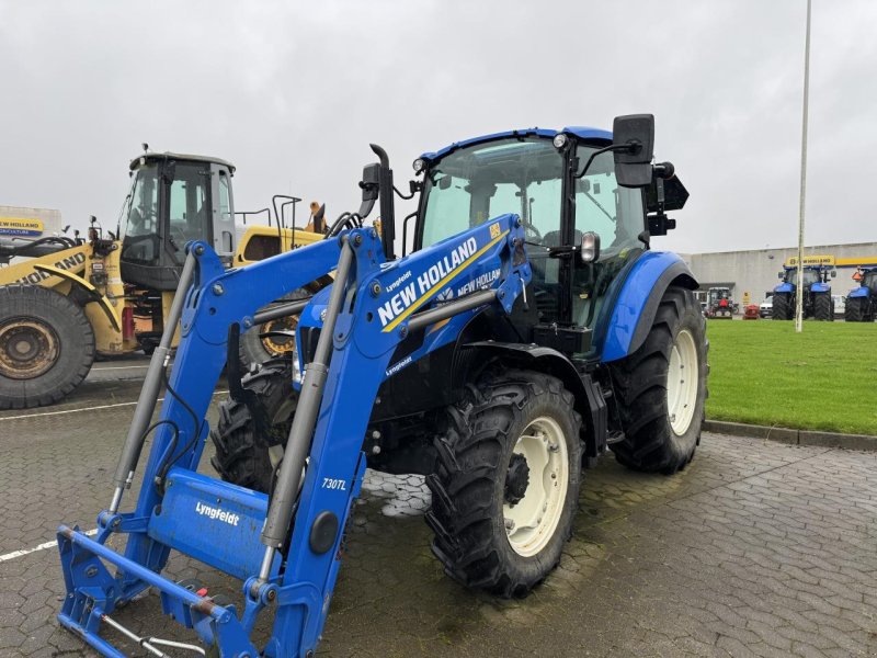 Traktor of the type New Holland T5.75 PS CAB, Gebrauchtmaschine in Hadsten (Picture 1)