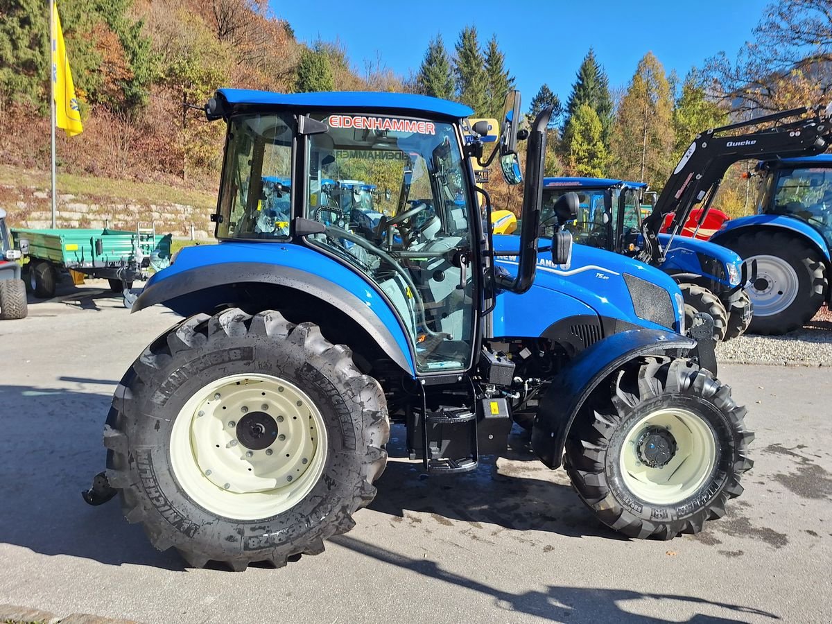 Traktor of the type New Holland T5.80 Dual Command, Vorführmaschine in Burgkirchen (Picture 8)