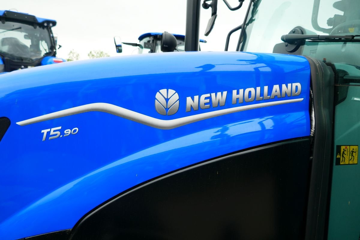 Traktor des Typs New Holland T5.90 Dual Command, Gebrauchtmaschine in Villach (Bild 7)