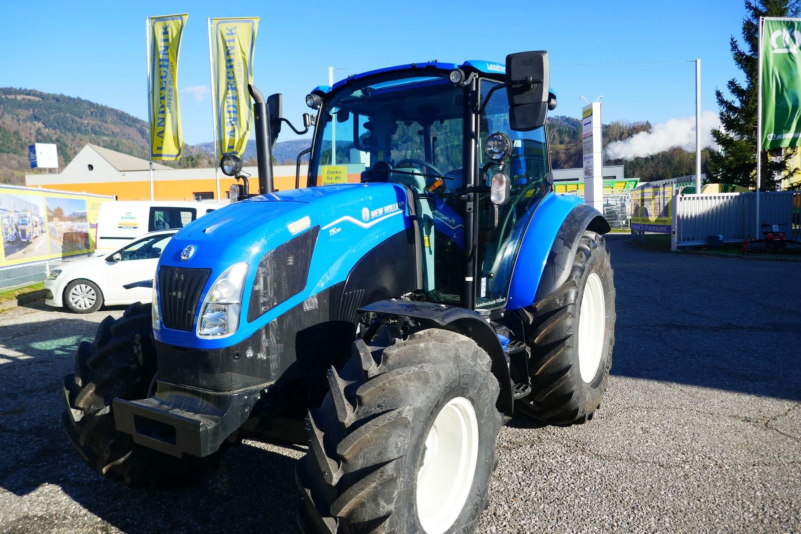 Traktor des Typs New Holland T5.90 Dual Command, Neumaschine in Villach (Bild 1)