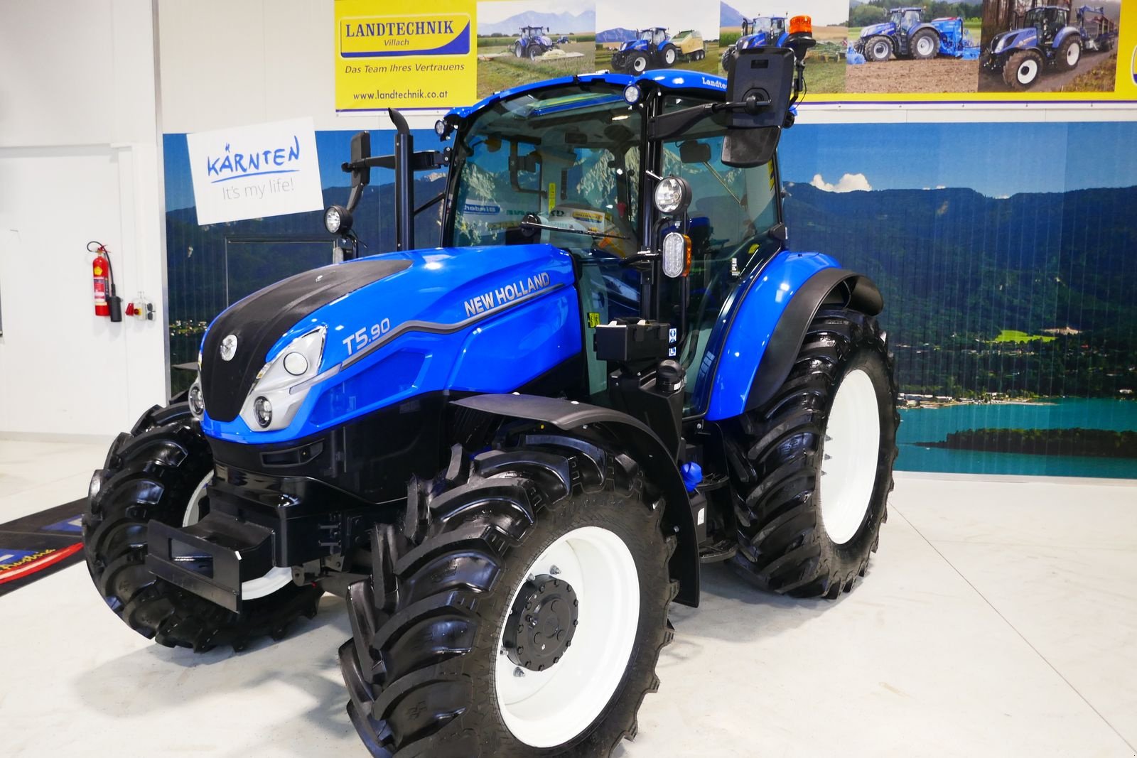 Traktor типа New Holland T5.90 Dual Command, Gebrauchtmaschine в Villach (Фотография 1)