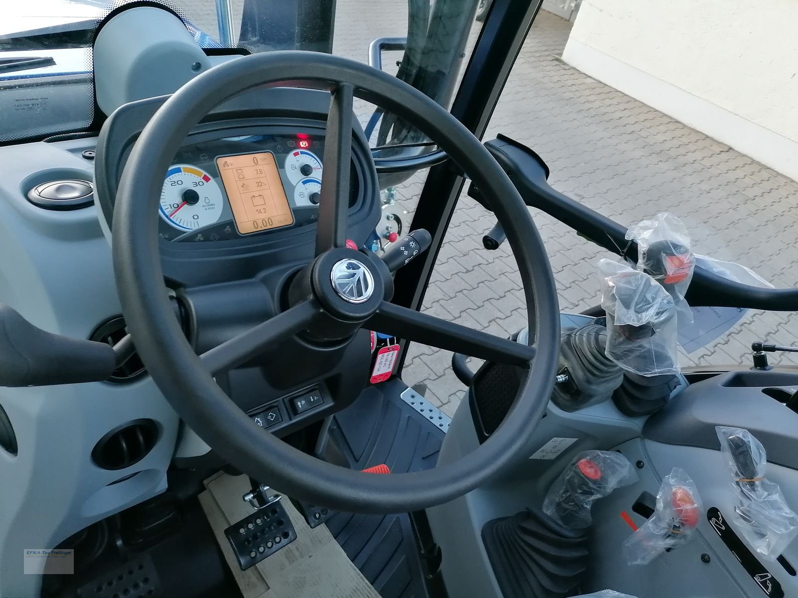 Traktor typu New Holland T5.90 Powershuttle, Neumaschine w Obing (Zdjęcie 7)