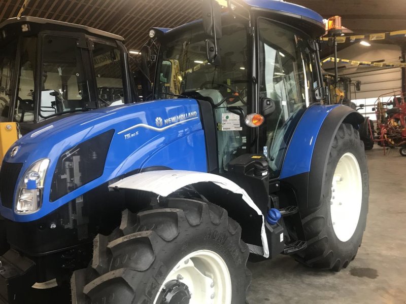 Traktor of the type New Holland T5.90 S PS ST5, Gebrauchtmaschine in Brønderslev (Picture 1)