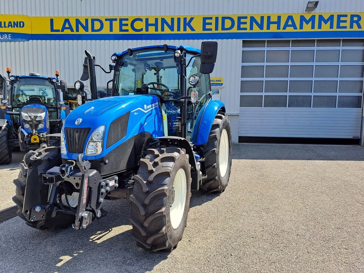 Traktor του τύπου New Holland T5.90, Neumaschine σε Burgkirchen (Φωτογραφία 1)