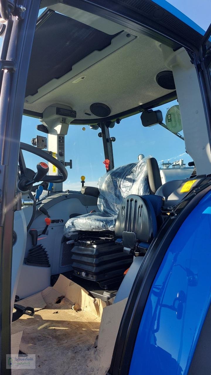 Traktor del tipo New Holland T5.90, Neumaschine en Buch am Wald (Imagen 10)