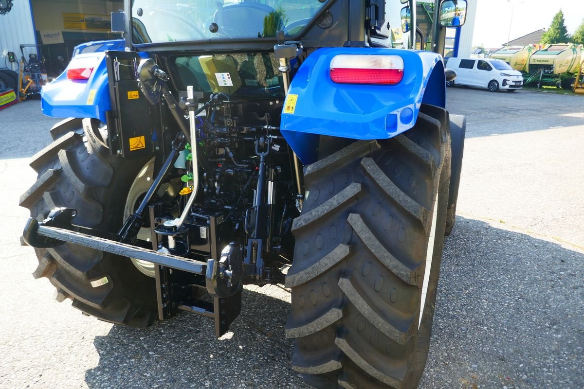 Traktor Türe ait New Holland T5.90S Powershuttle, Gebrauchtmaschine içinde Villach (resim 16)