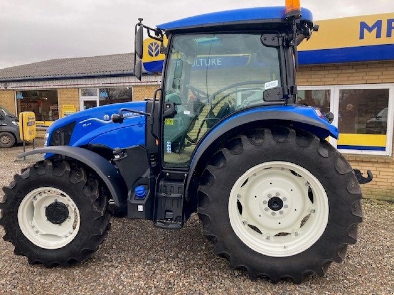 Traktor of the type New Holland T5.90S, Gebrauchtmaschine in Skærbæk (Picture 3)