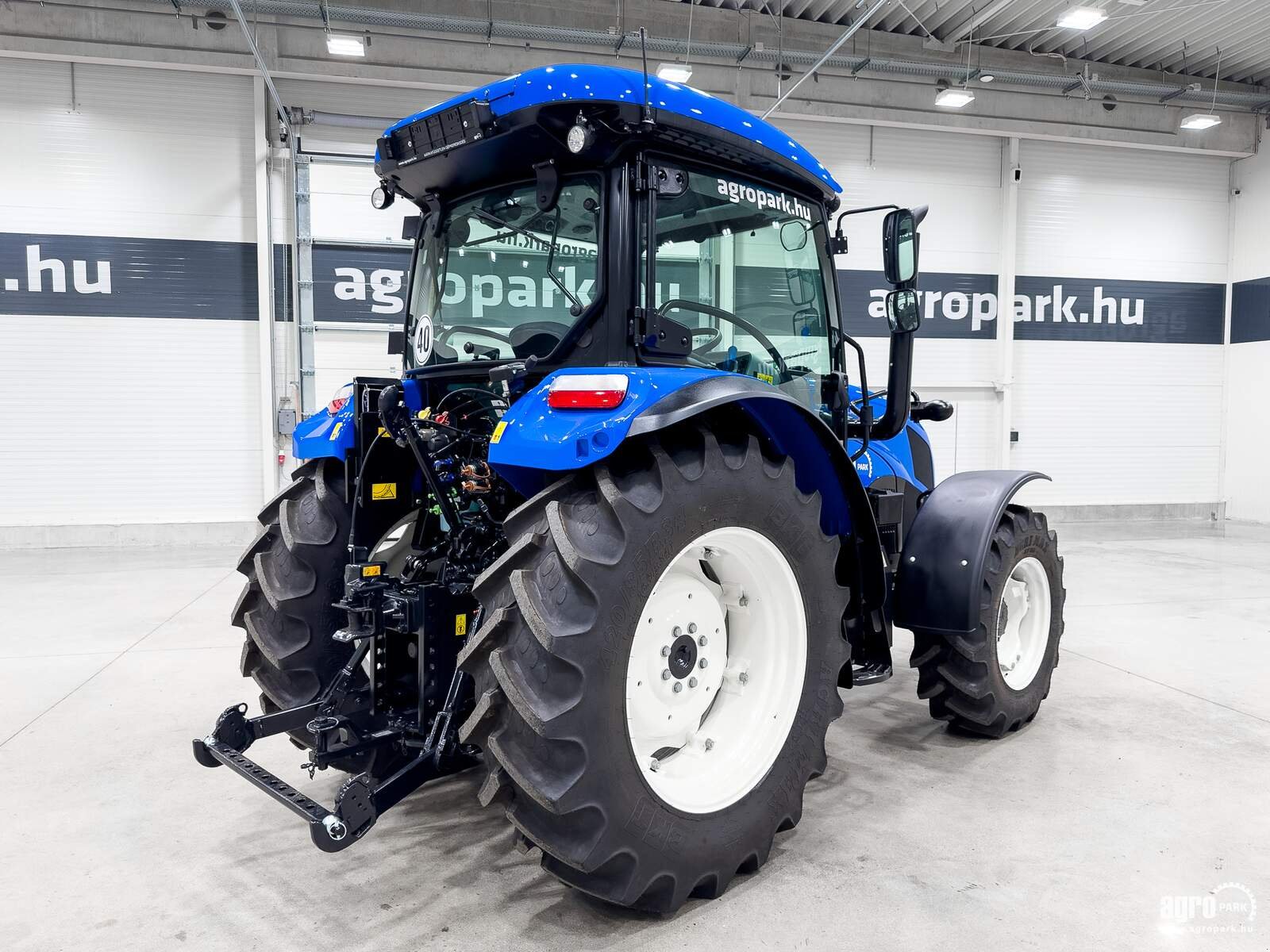 Traktor Türe ait New Holland T5.90S, Gebrauchtmaschine içinde Csengele (resim 3)