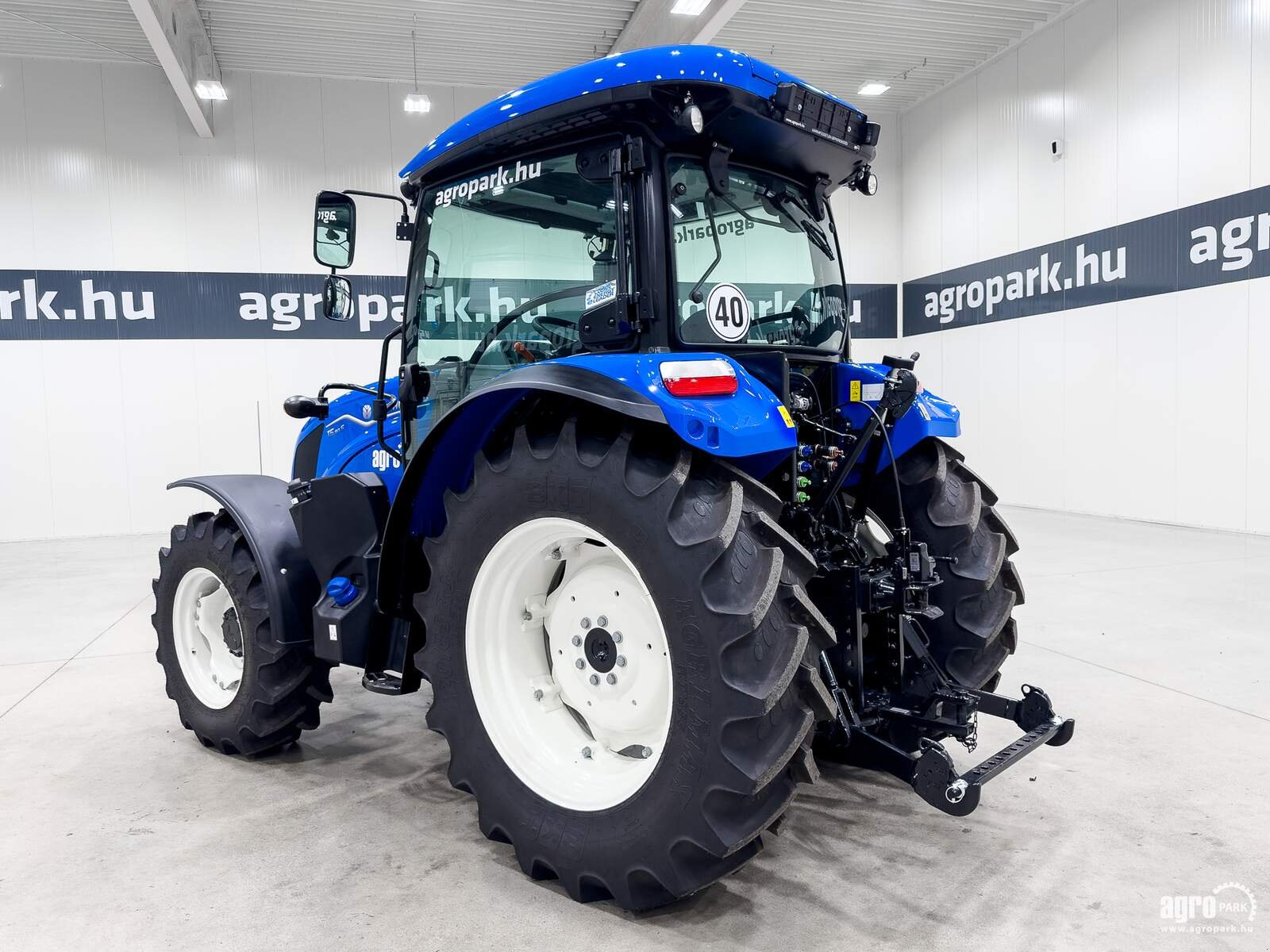 Traktor Türe ait New Holland T5.90S, Gebrauchtmaschine içinde Csengele (resim 4)