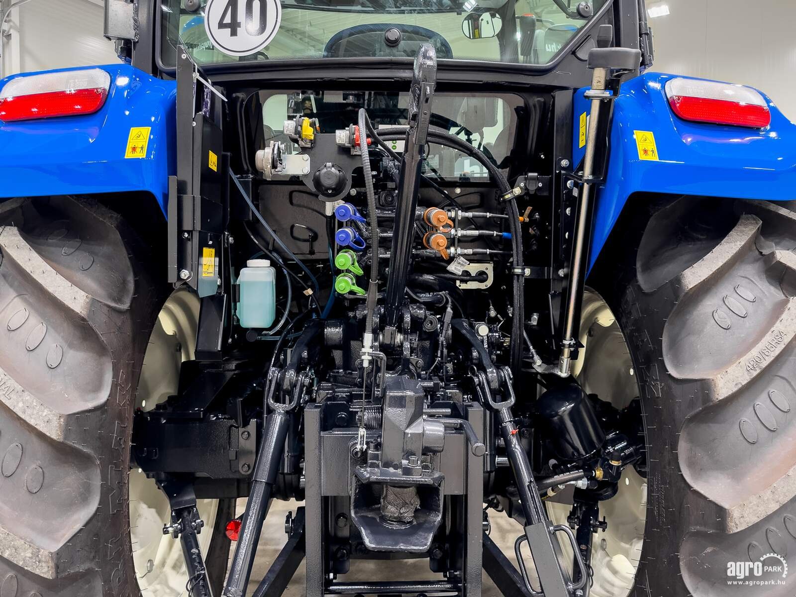 Traktor Türe ait New Holland T5.90S, Gebrauchtmaschine içinde Csengele (resim 7)