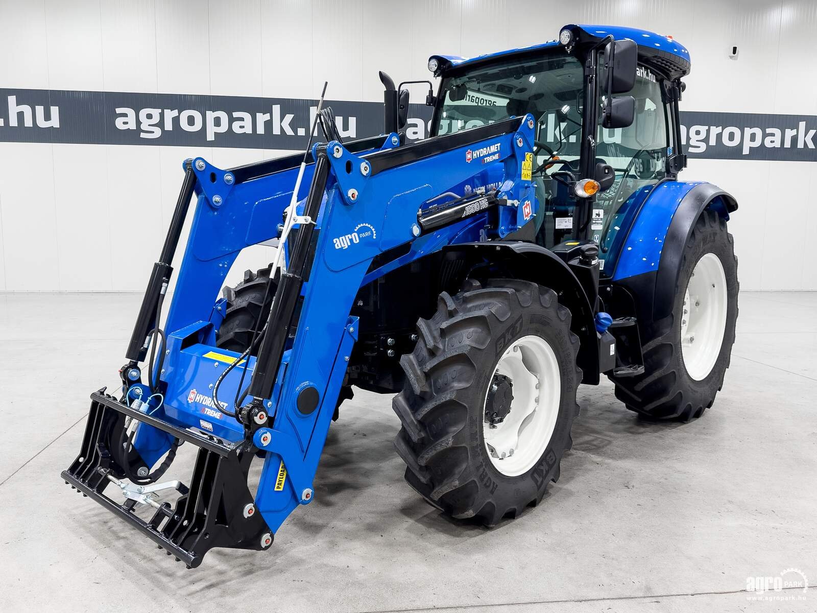 Traktor typu New Holland T5.90S, Gebrauchtmaschine v Csengele (Obrázok 1)