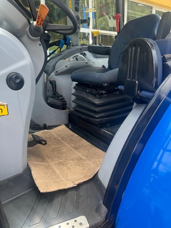 Traktor del tipo New Holland T5.95, Gebrauchtmaschine en Burgkirchen (Imagen 3)