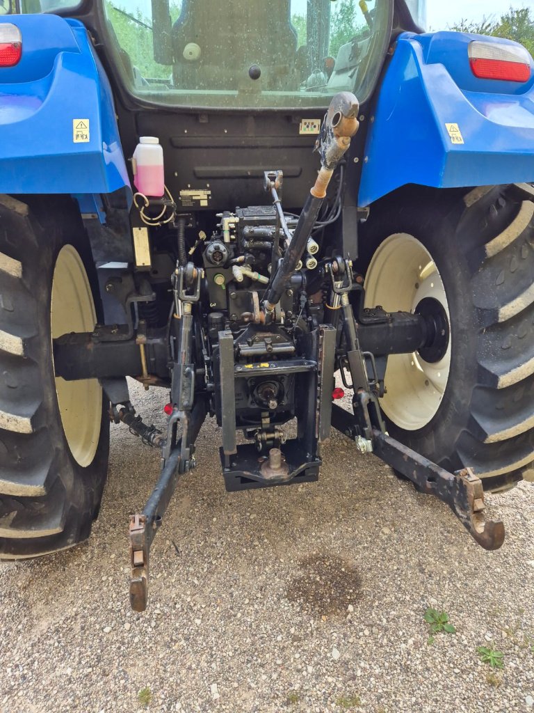 Traktor типа New Holland T5.95, Gebrauchtmaschine в Marolles (Фотография 5)