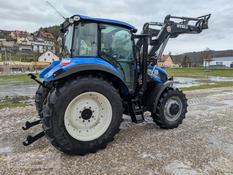 Traktor от тип New Holland T5.95, Gebrauchtmaschine в Wellheim (Снимка 1)