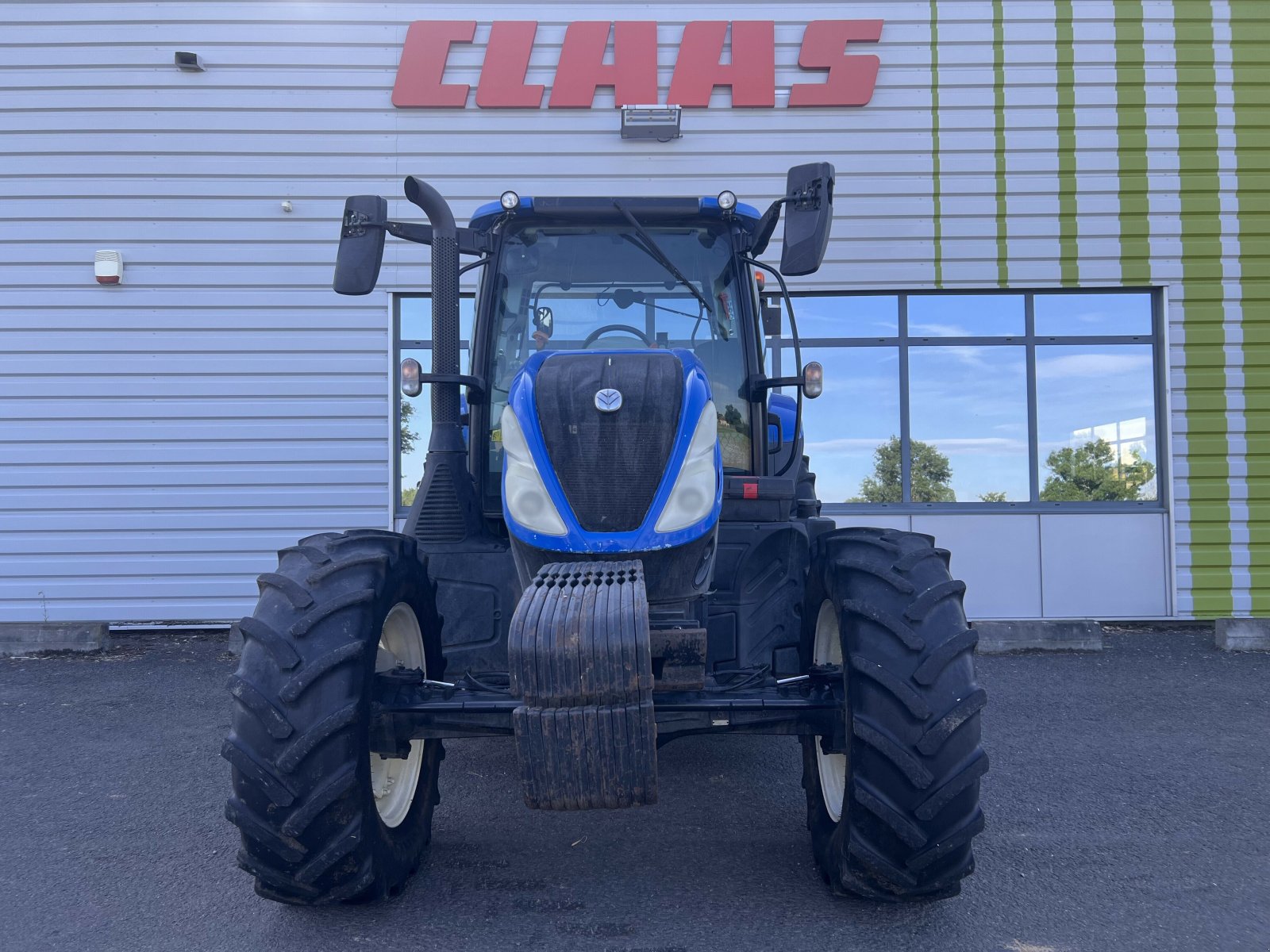 Traktor от тип New Holland T6-125 S, Gebrauchtmaschine в Issoire (Снимка 9)