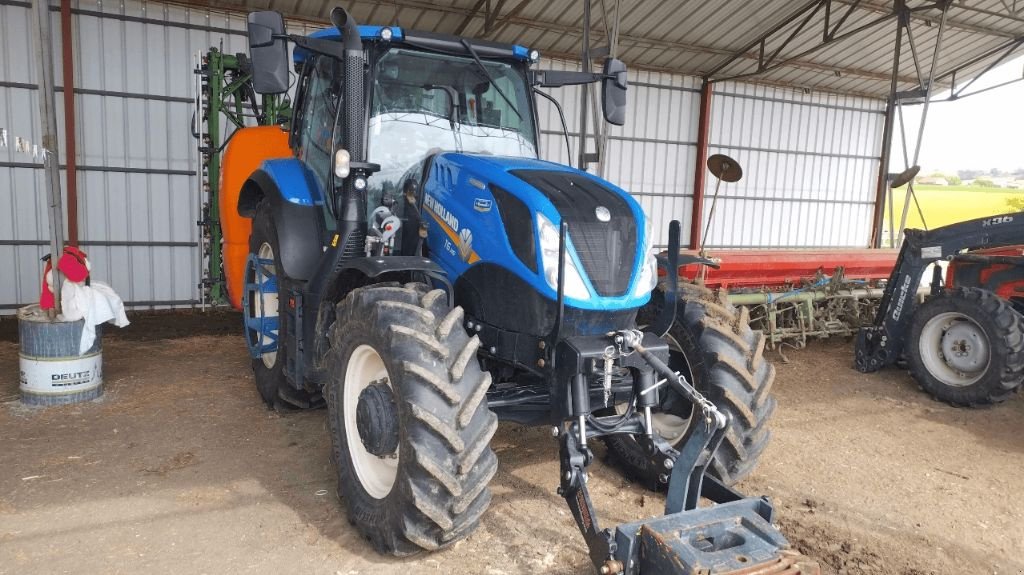 Traktor a típus New Holland T6 145, Gebrauchtmaschine ekkor: ENNEZAT (Kép 2)