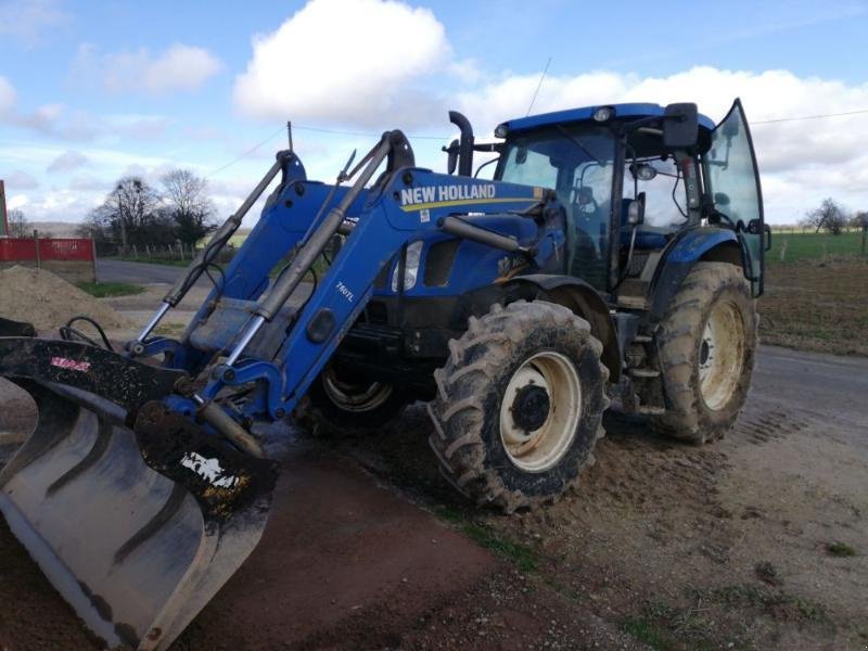 Traktor des Typs New Holland T6-165, Gebrauchtmaschine in CHAUMONT (Bild 1)