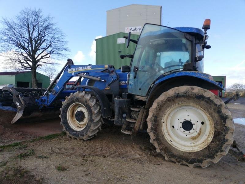 Traktor tip New Holland T6-165, Gebrauchtmaschine in CHAUMONT (Poză 4)