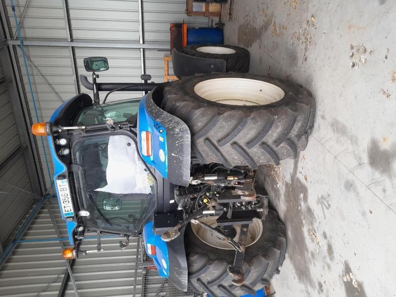 Traktor del tipo New Holland T6-175AC, Gebrauchtmaschine en ANTIGNY (Imagen 4)