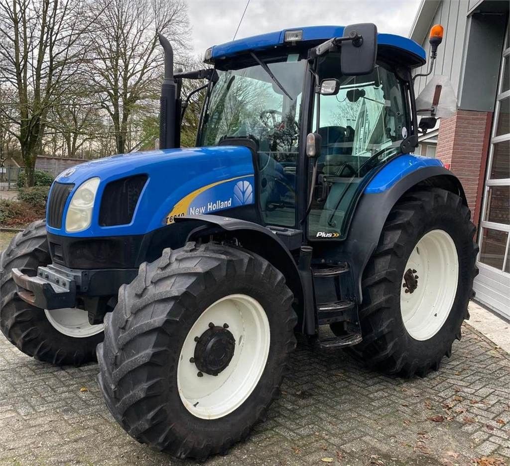 Traktor του τύπου New Holland T6010 Plus, Gebrauchtmaschine σε Bant (Φωτογραφία 1)