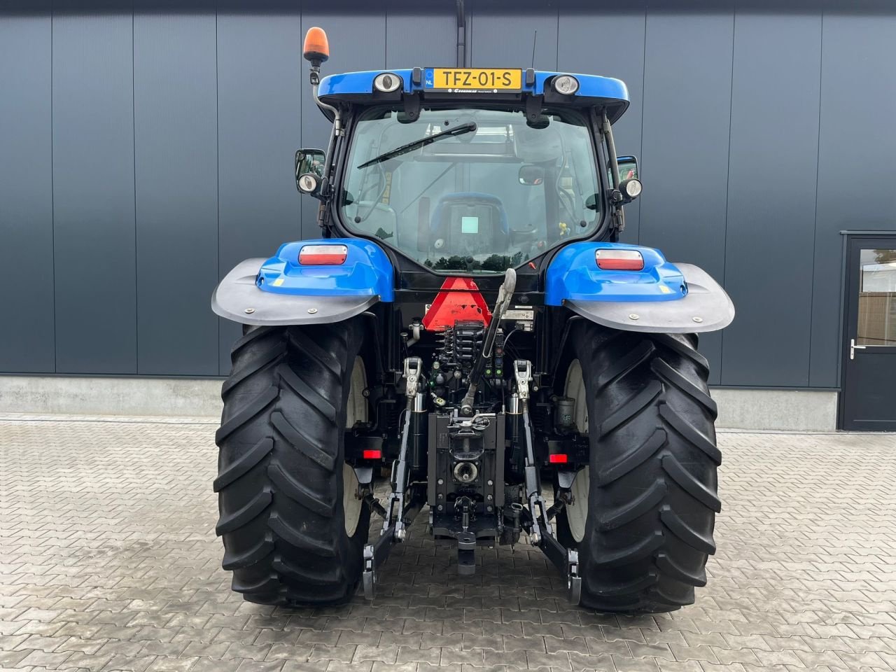 Traktor za tip New Holland T6010, Gebrauchtmaschine u Daarle (Slika 7)